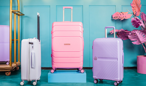 Personalising Your Suitcase Set: Creative Ways to Make It Stand Out