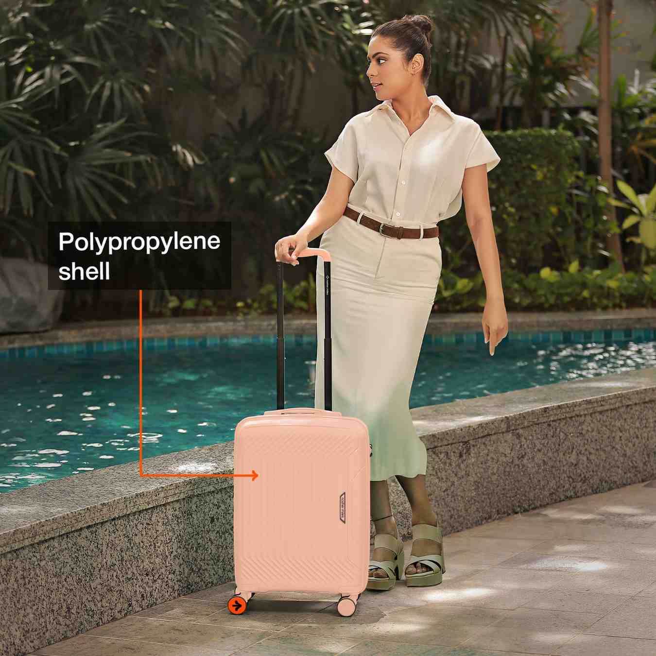 NasherMiles-Coorg-Hardsided-luggage-55cm.webp2_e6c9f1f3-3096-4dba-af0b-2541c1bc2f9a.jpg